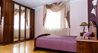 Гостиница Хостел Лира Краснодар Стандартный двухместный номер с 1 кроватью-1