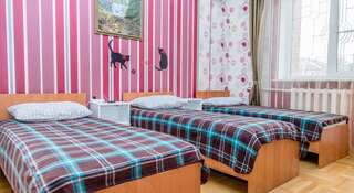 Гостиница Хостел Лира Краснодар Односпальная кровать в общем номере для мужчин и женщин-1